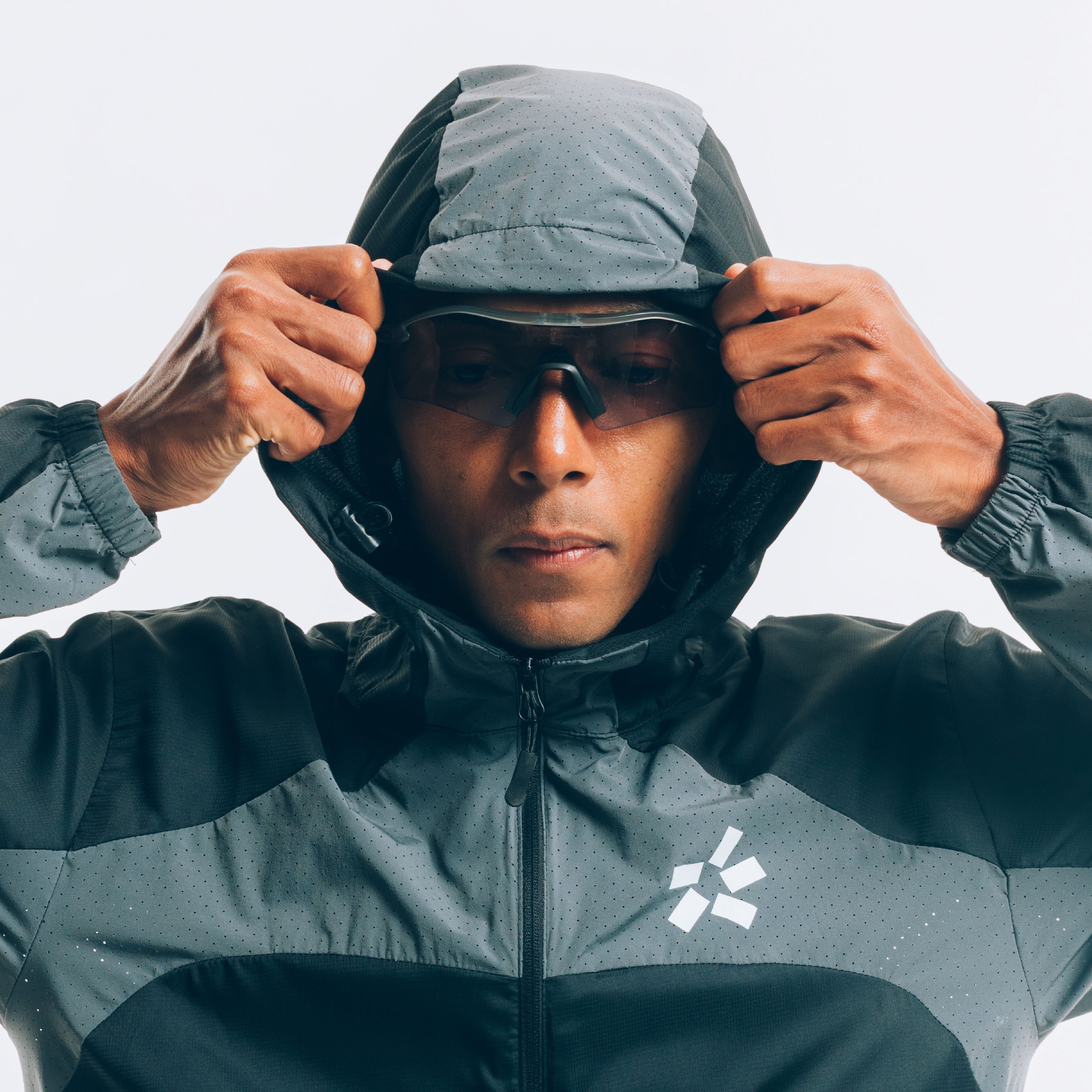 TANGERANG 10K WINDBREAKER JACKET